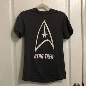 Men’s small Star Trek logo tshirt